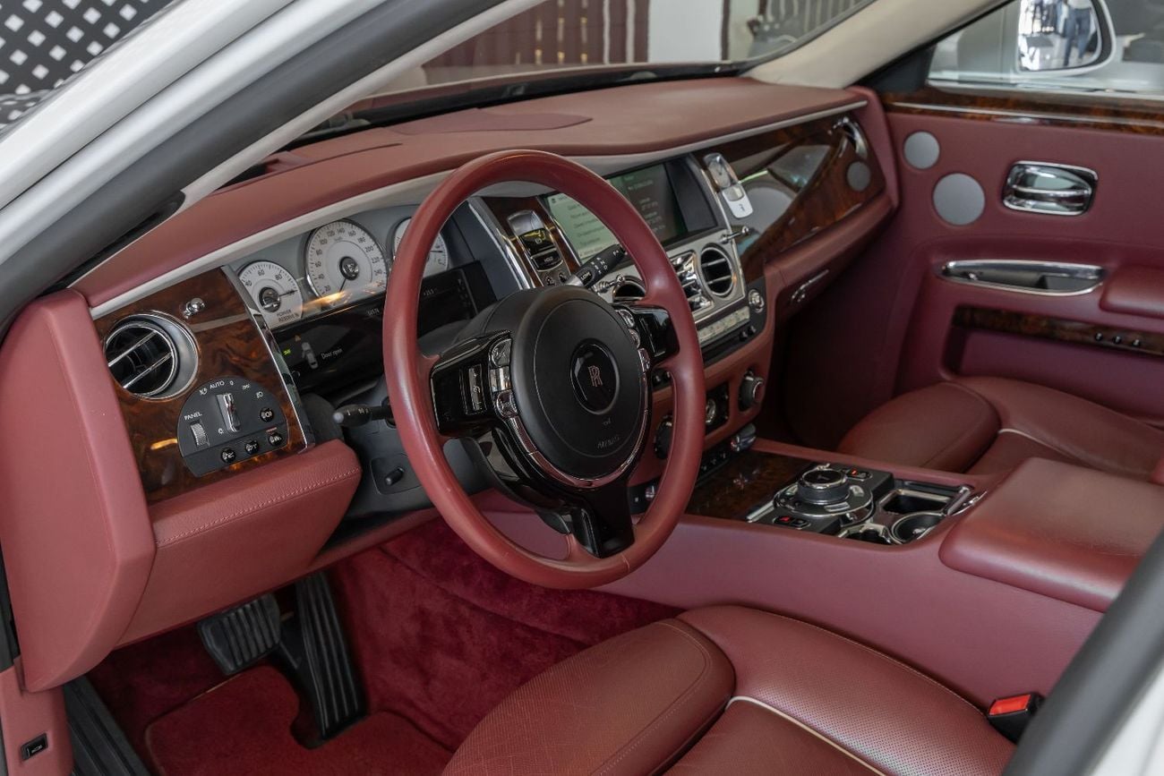Rolls Royce Ghost Std 6.6L Rolls-Royce | Ghost | Standard | GCC Specs | 2016