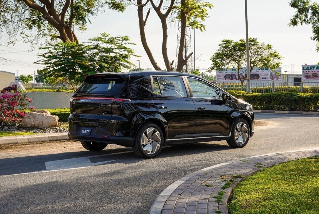 Hycan Z03 2023 HYCAN Z03 / BATTERY RANGE (510 KM) / WARRANTY