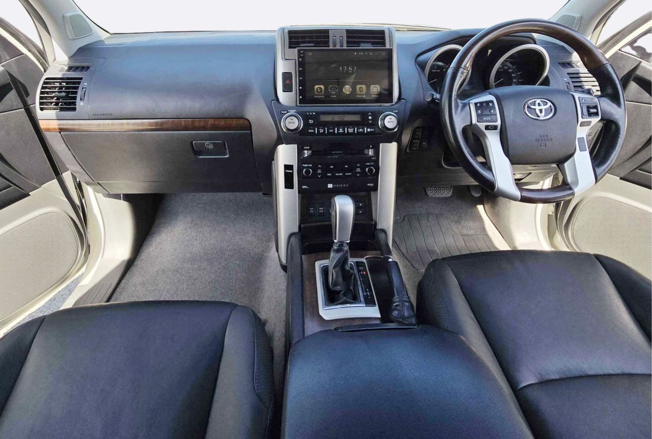 Toyota Prado 4x4 Diesel 2.8L Right hand Drive (Export Only)