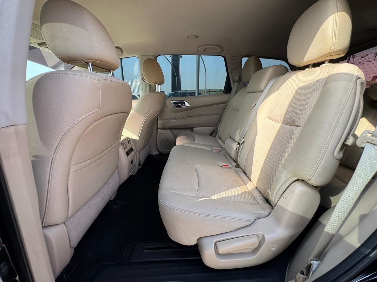Nissan Pathfinder SL 3.5L (260 HP) 4WD