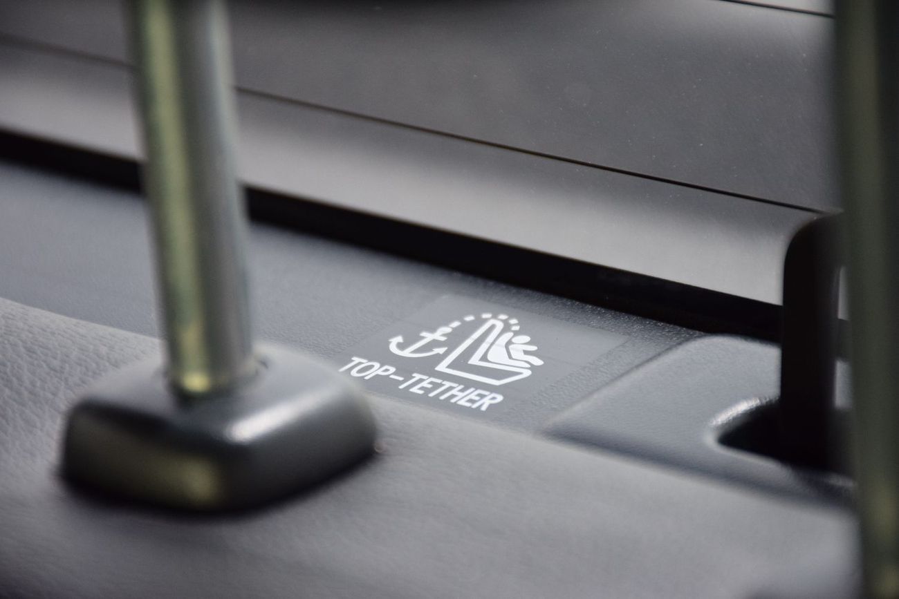 Toyota Hilux GR Sport 2.8L GR Sport 2.4L