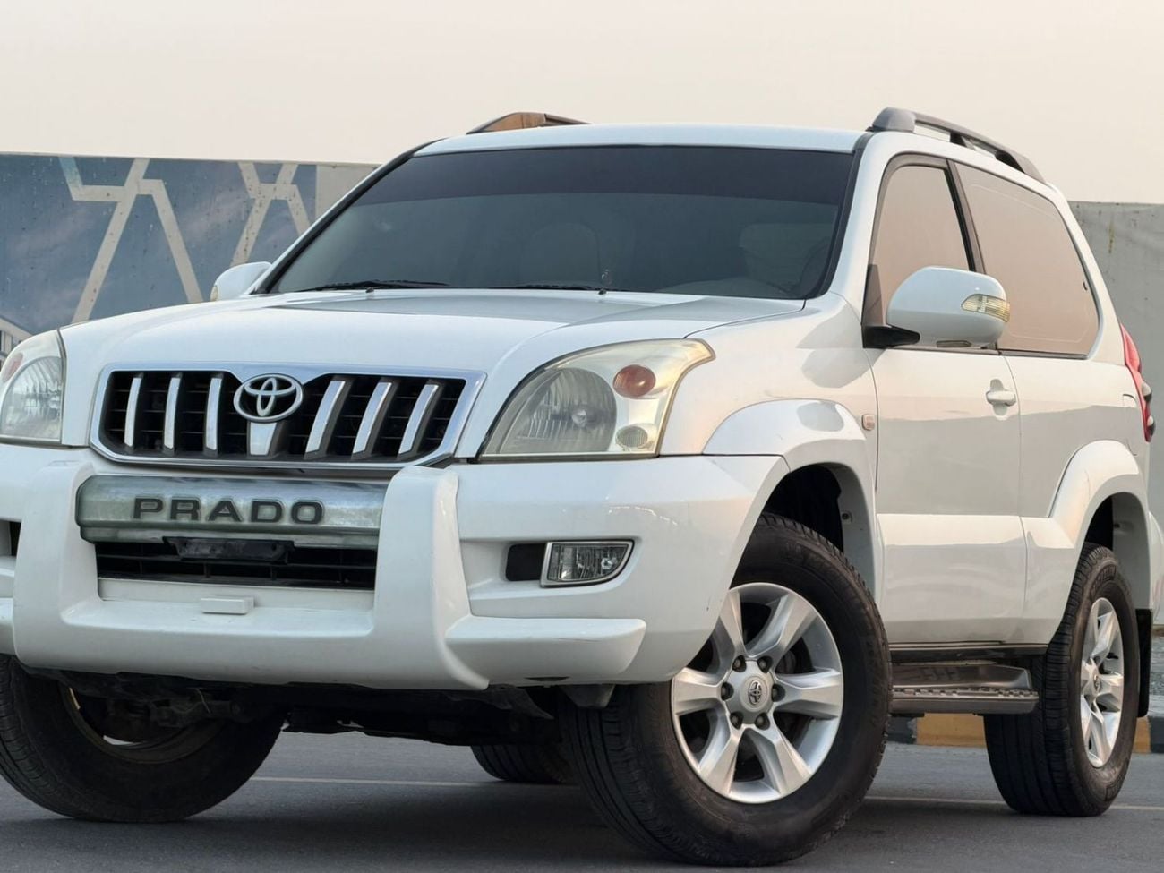 Toyota Prado VX TOP LTH first owner from the dealership, fully loaded
