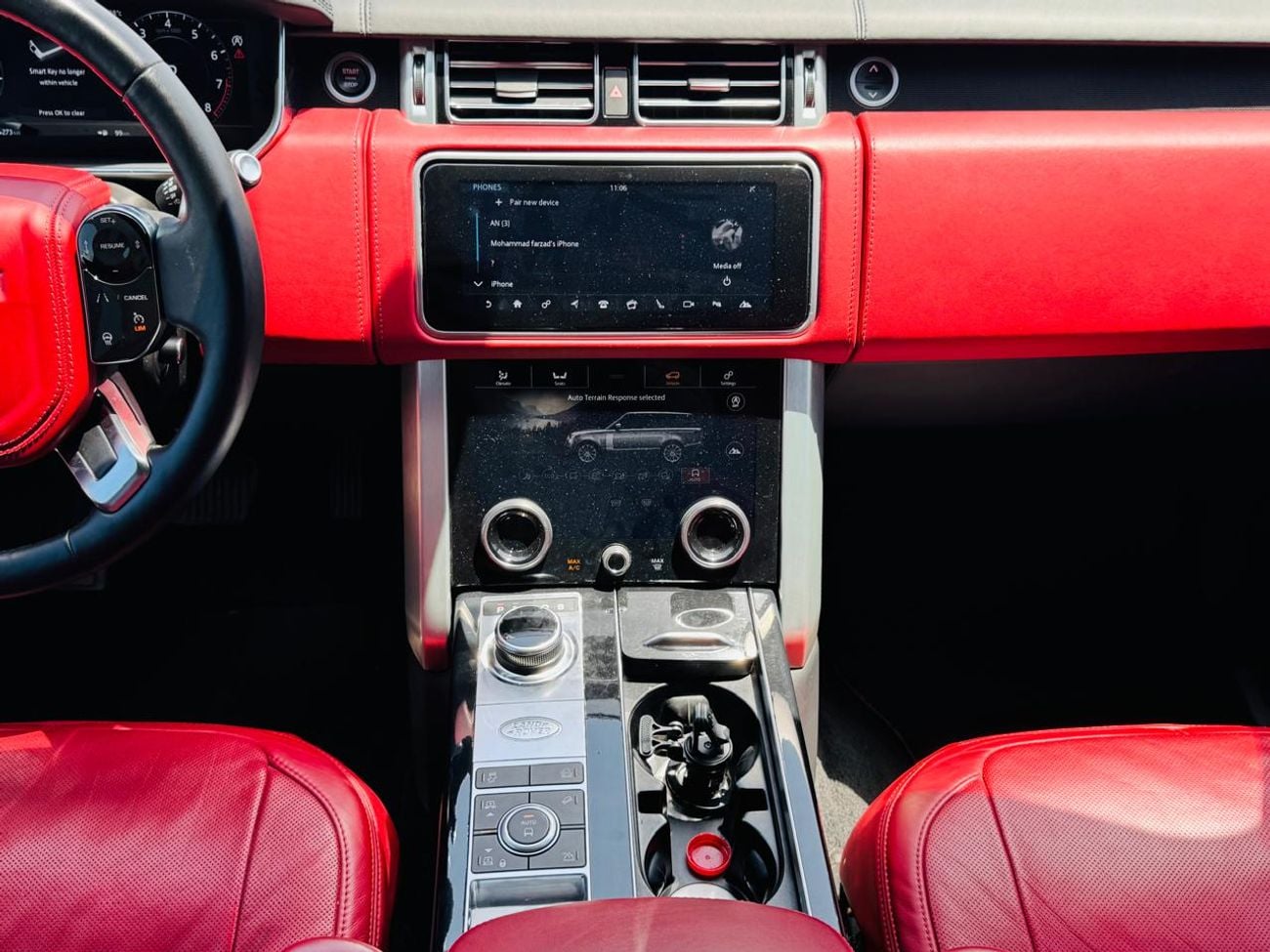 Land Rover Range Rover Range Rover Autobiography 5.0L Supercharged V8 engine producing 525-565 horsepower