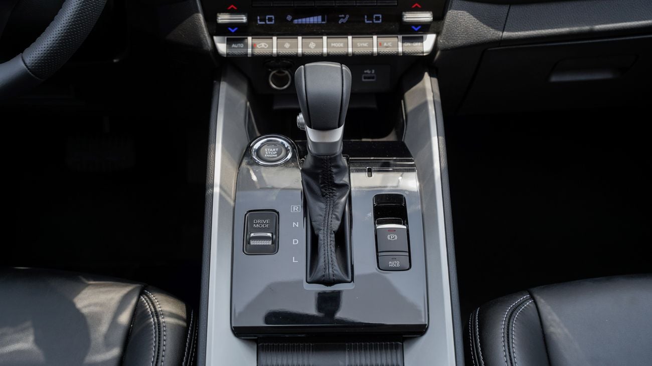 Mitsubishi Destinator