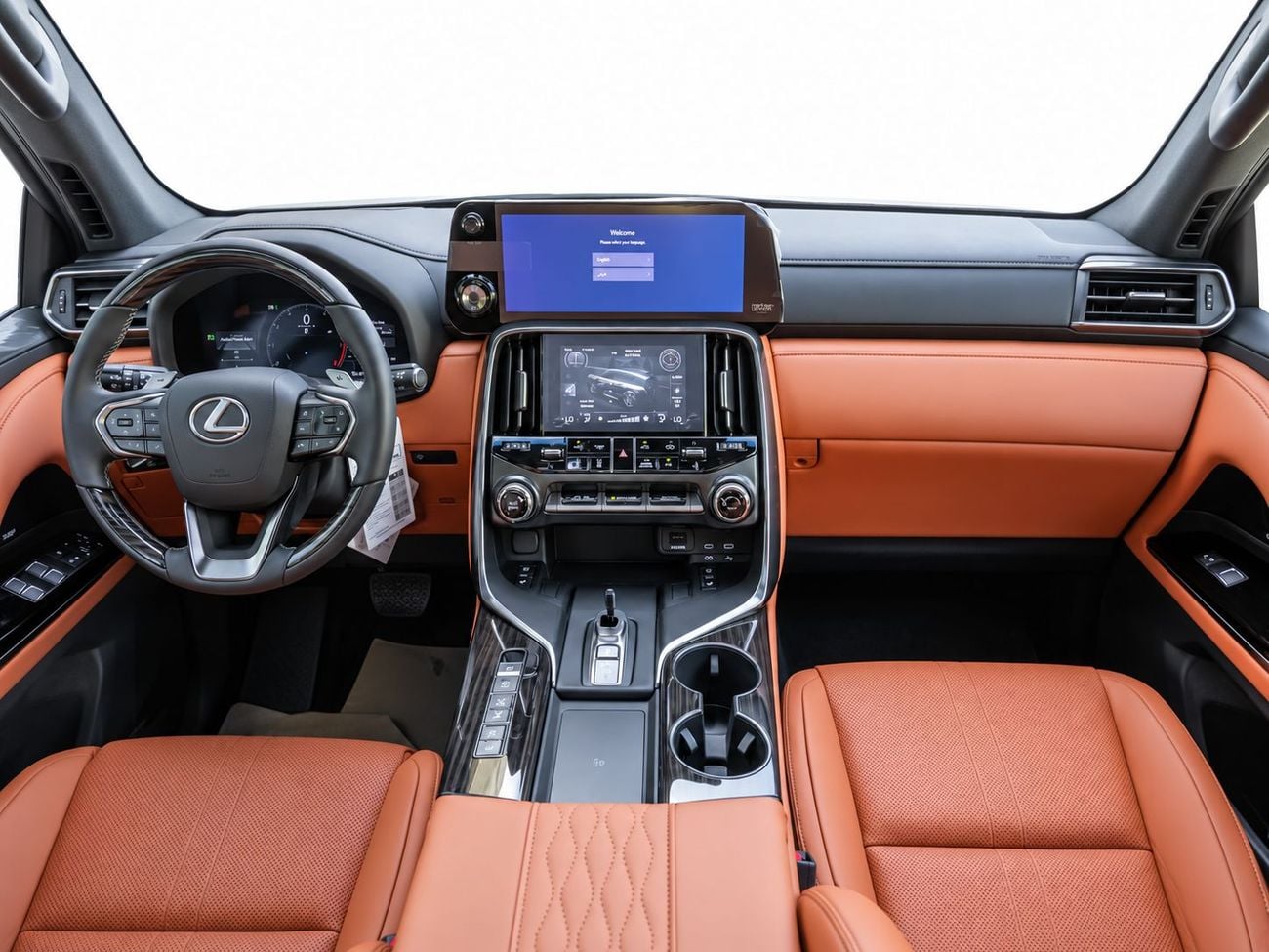 لكزس LX 700h VIP ECTAV0008 - لكزس LX700h VIP موديل 2026 - محرك 3.5 لتر هجين أوتوماتيكي - لون أبيض مع مقصورة داخلية بل