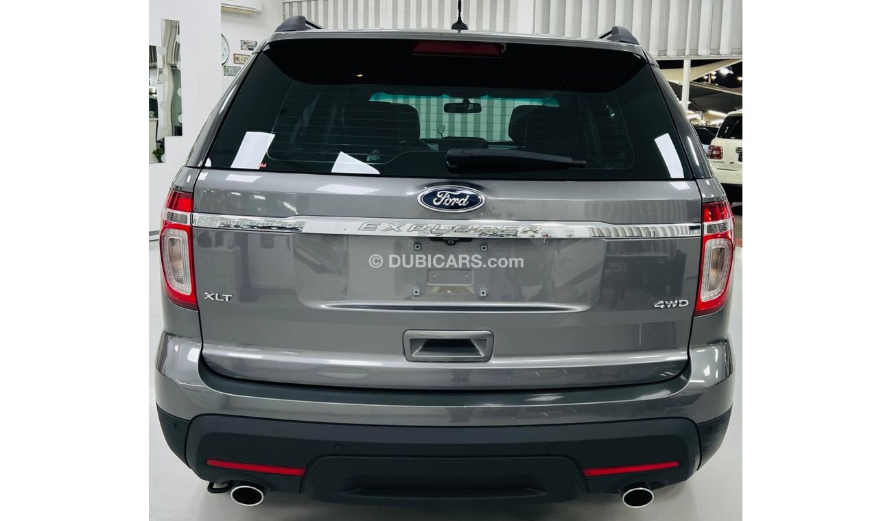 Ford Explorer GCC .. FSH .. XLT .. Panoramic .. V6