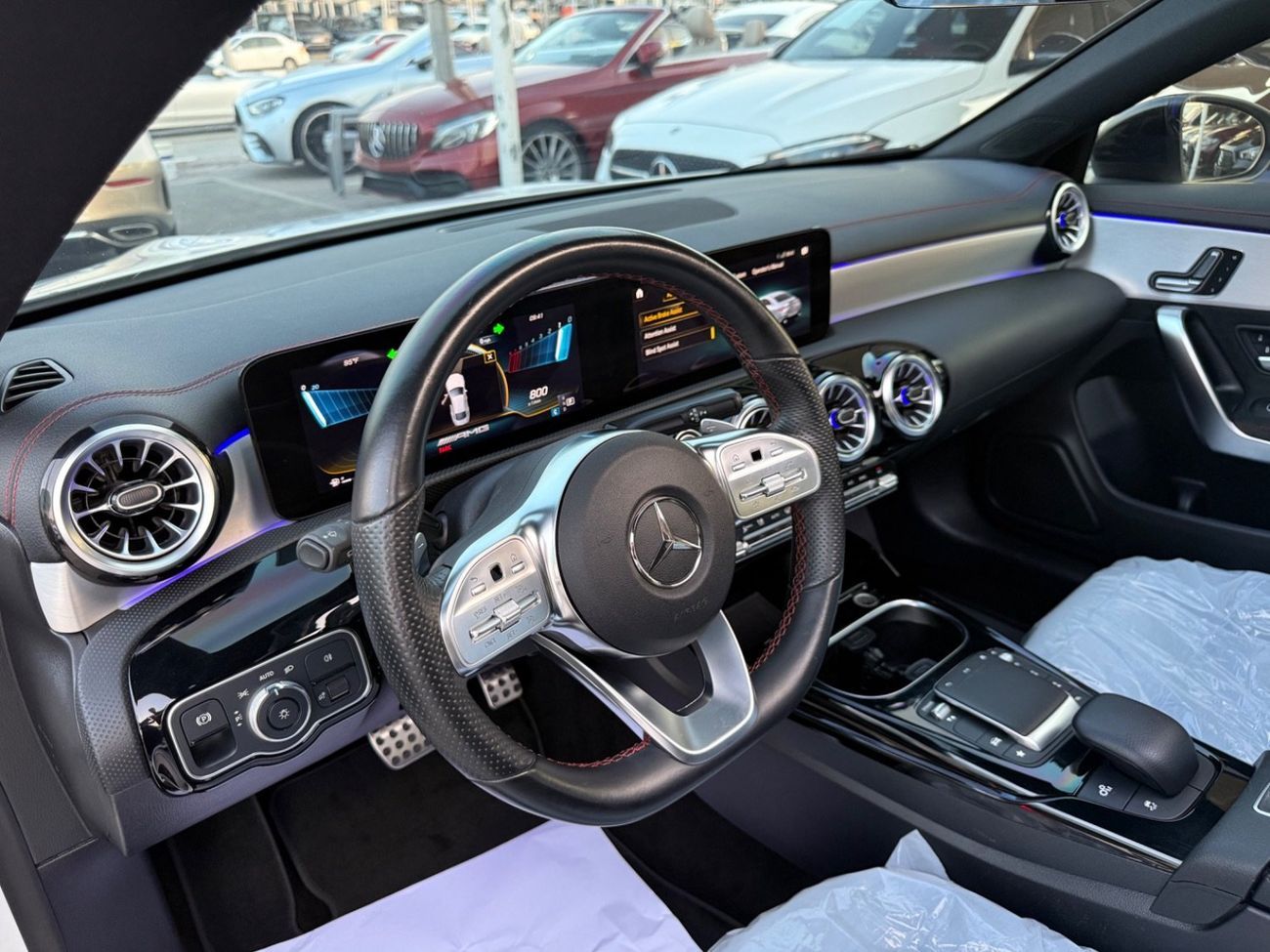 Mercedes-Benz CLA 35 AMG Std 2.0L