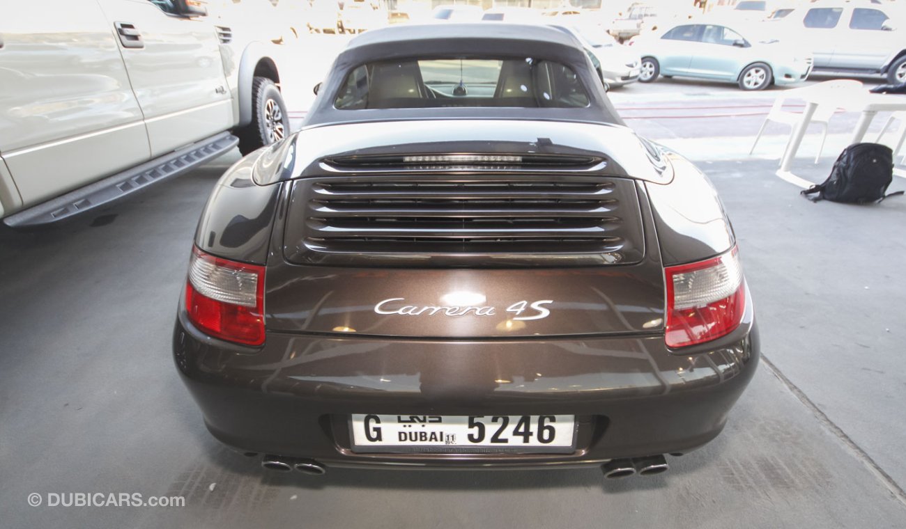 بورش 911 4S