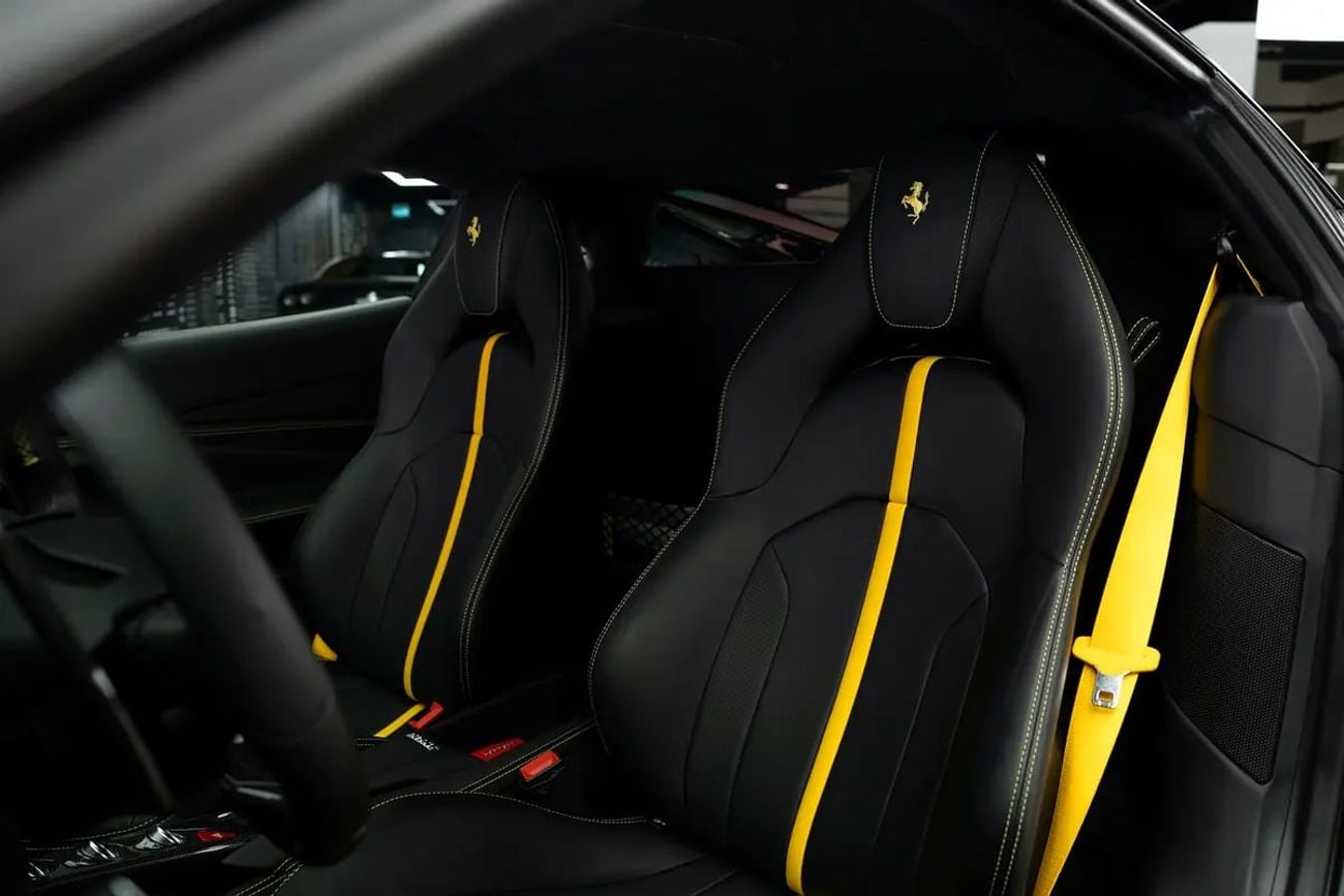 Ferrari F8 Tributo STANDARD