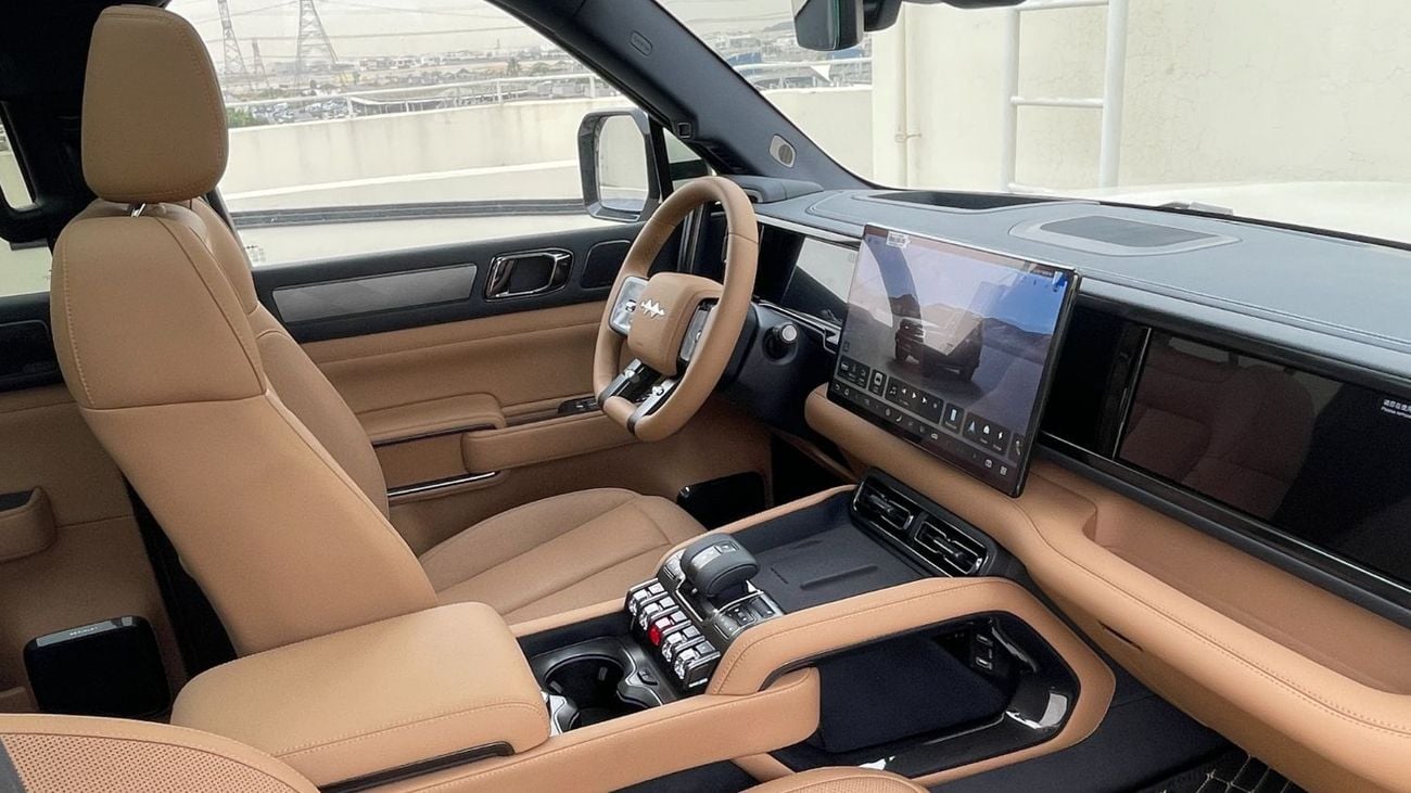 BYD Leopard 5 1.5L-4CYL 680HP. COM RANGE 1,200+ KM . HYBRID