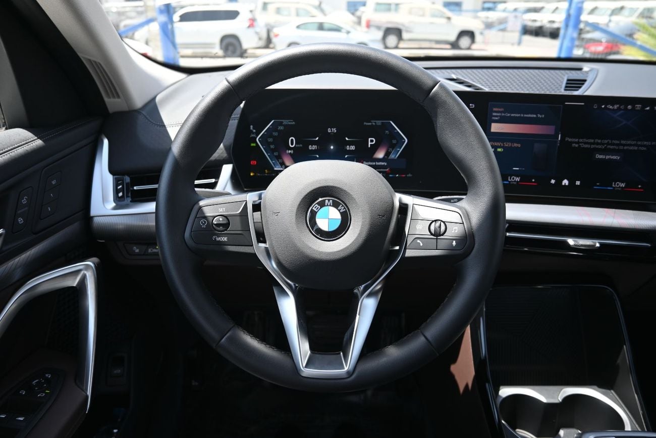 بي أم دبليو X2 BMW X2 sDrive 25i 2.0L Turbo, M Sport ENGINE: 2.0L CYLINDER: 4 Cylinder  POWERTRAIN: Turbo DRIVE: FW