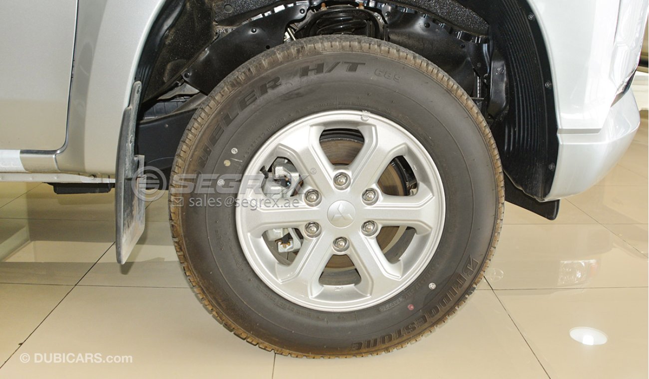 ميتسوبيشي L200 Mitsubishi L200 Mitsubishi L200 2.4L Chrome Package Turbo Diesel 4x4 T/M 2021