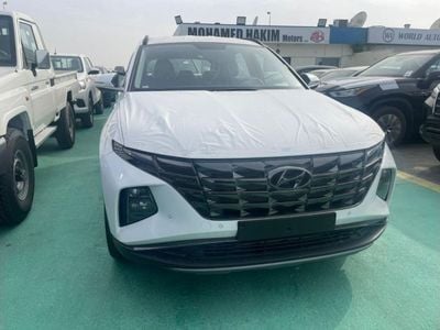 Hyundai Tucson 2.0 WITH  BUSH STRAT .19 ALLOW WHEELS .SCREEN. CAMERA. DIGITAL KM .ELECTRIC BAG