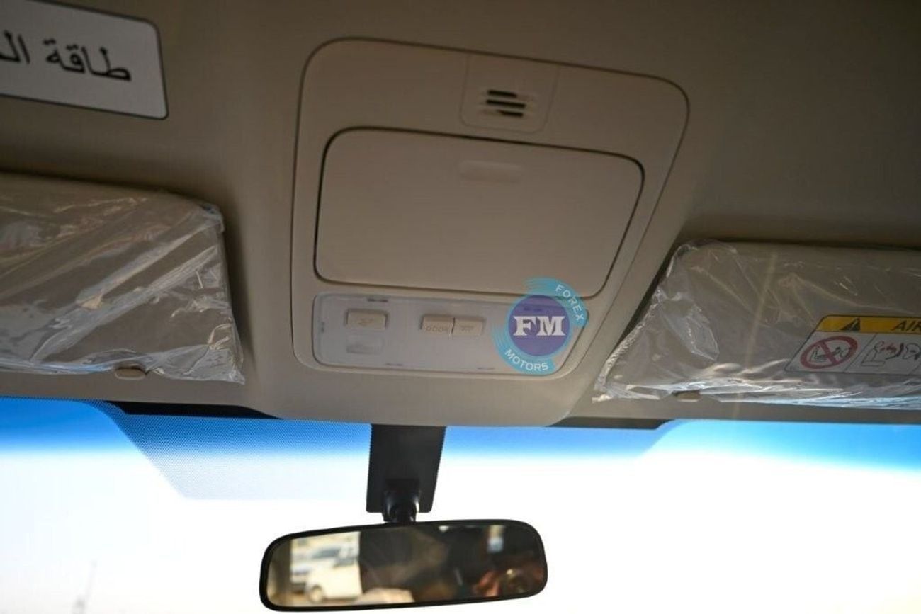 تويوتا هاياس Highroof 3.5L  Petrol 13 Seater Manual