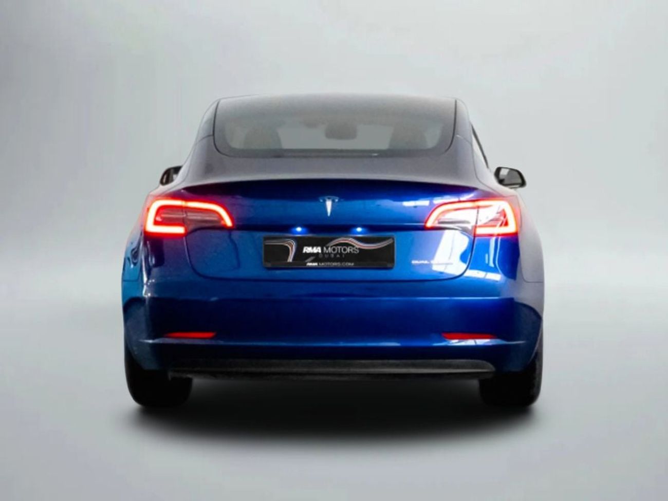 تسلا موديل 3 Performance (AWD)