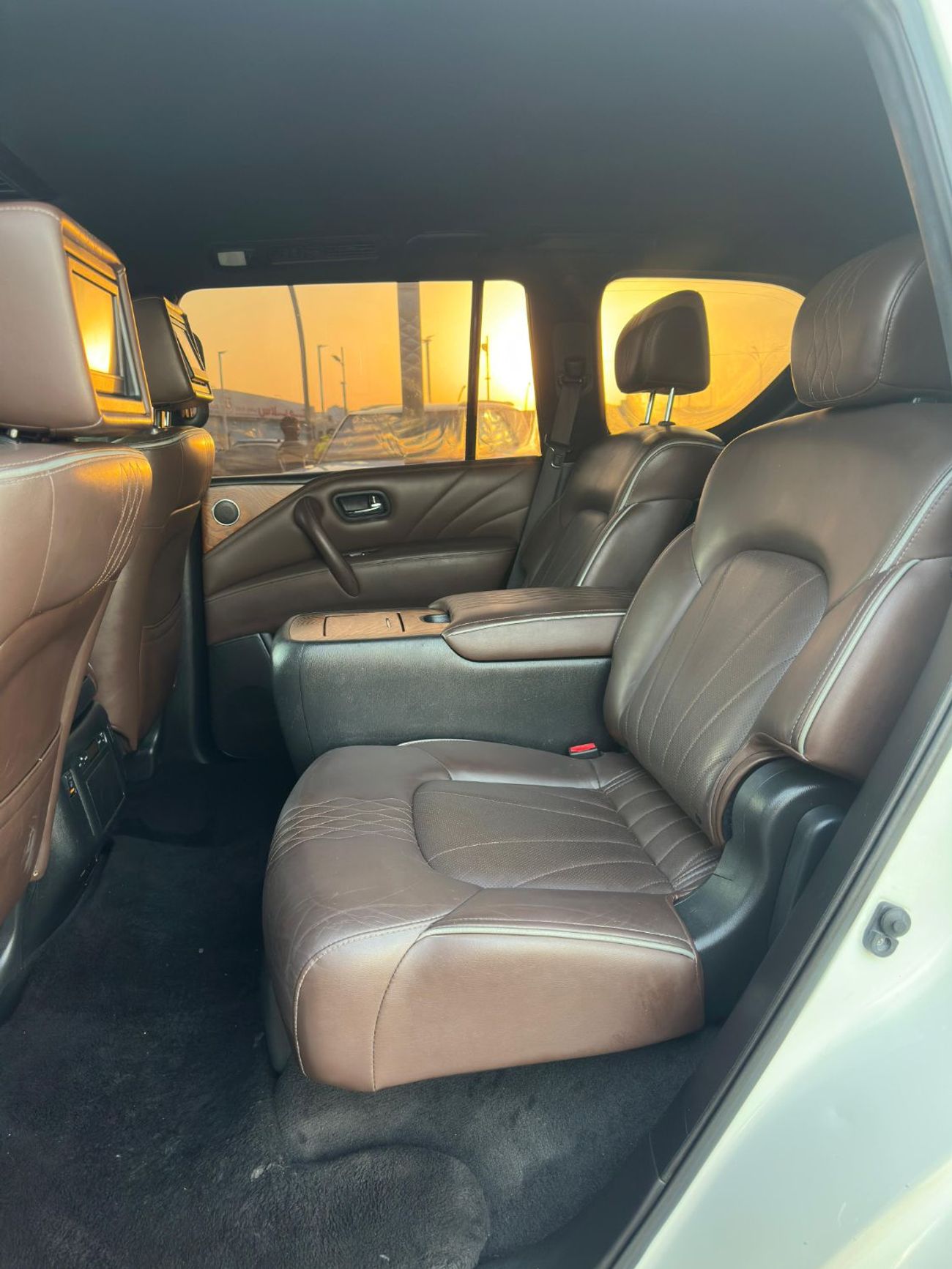 Infiniti QX80