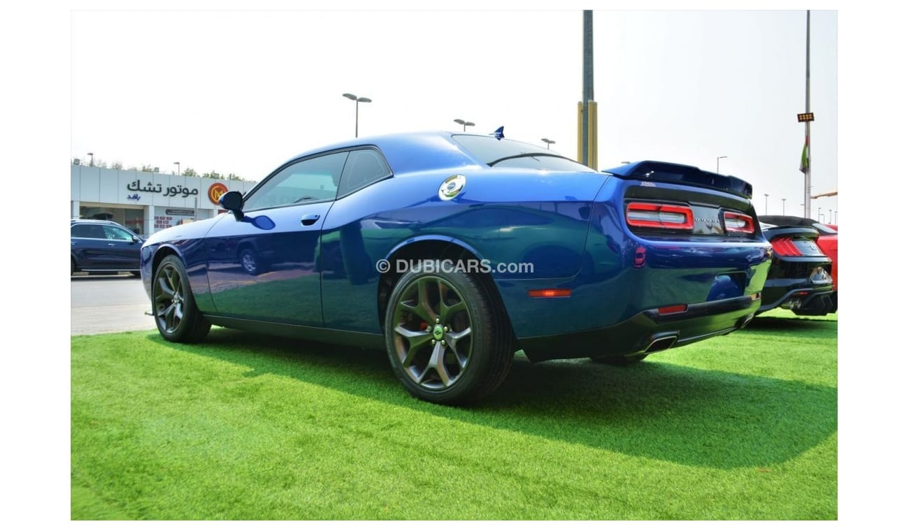 Dodge Challenger CHALLENGER//NICE COLOR//GOOD CONDITION//