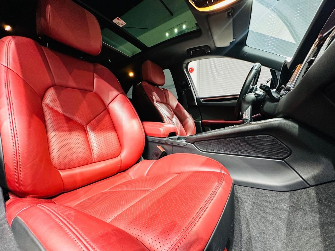 Std 252 مستعملة بورش ماكان Std 2.0L (252 HP) 2018 للبيع في دبي - 829055