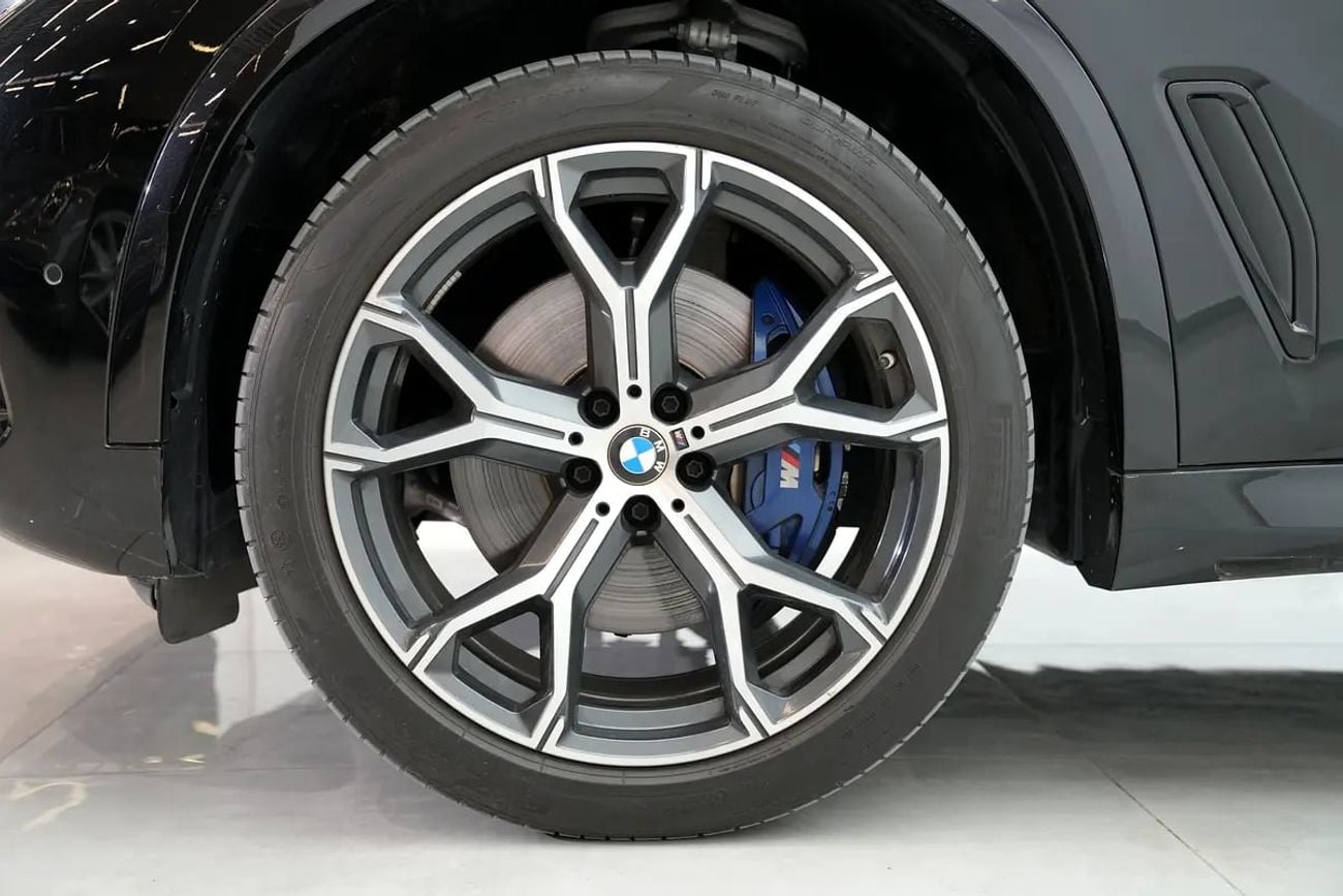 بي أم دبليو X5 xDrive40i M Sport GCC Specs - Pristine Condition