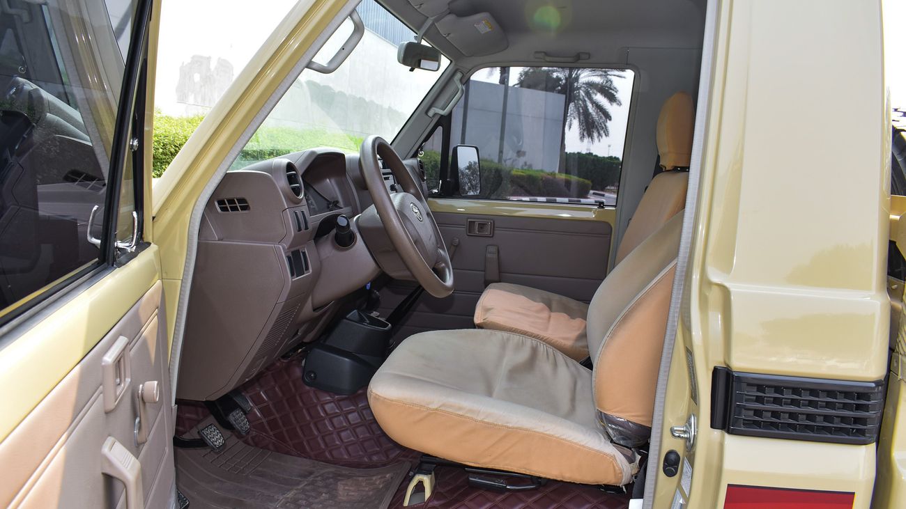 Toyota Land Cruiser Pick Up