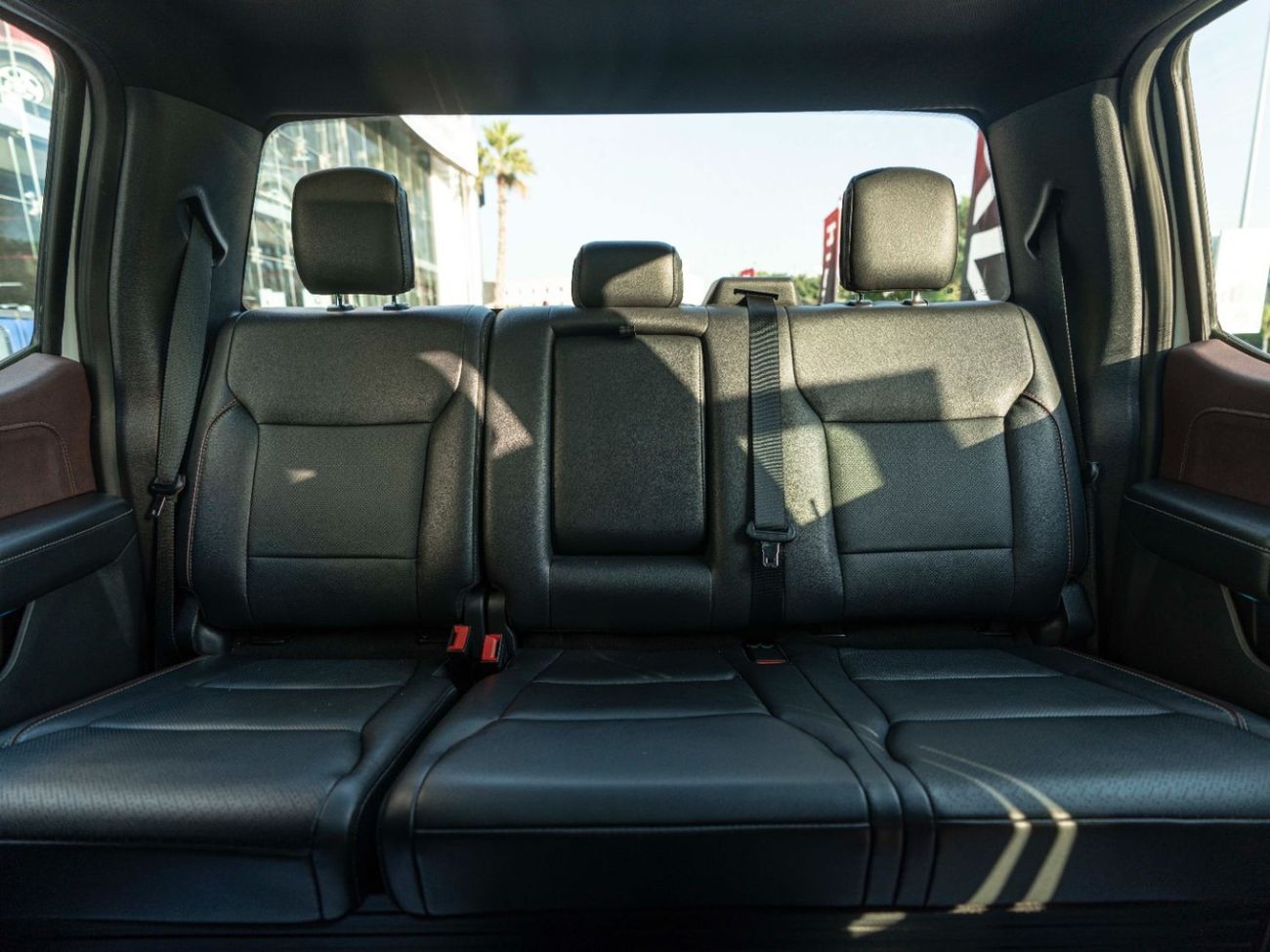 Ford F 150 LARIAT 5.0L V8