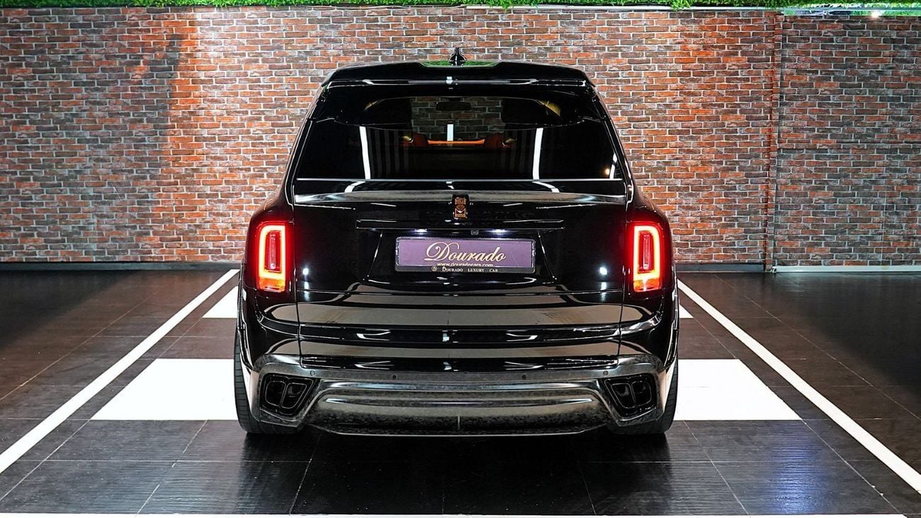 رولز رويس أونيكس كولينان | NEGOTIABLE PRICE | GOLD SPIRIT OF ECSTASY | NEW | 2024 | 563 HP | 3-YR WARRANTY AND SERVICE