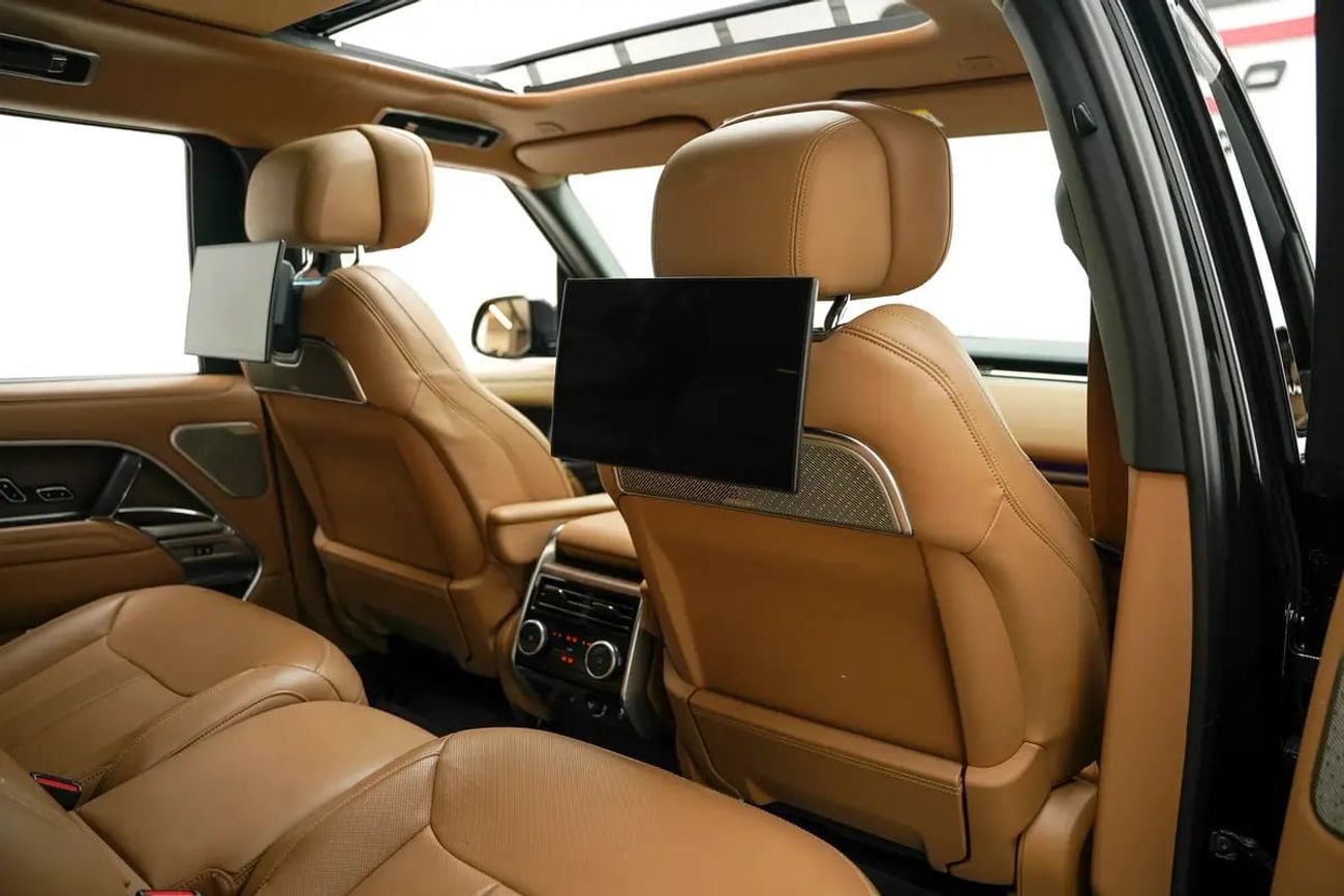 Land Rover Range Rover LWB Autobiography P400 3.0L P530 AUTOBIOGRAPHY WITH WARRANTY AND SERVICE CONTRACT