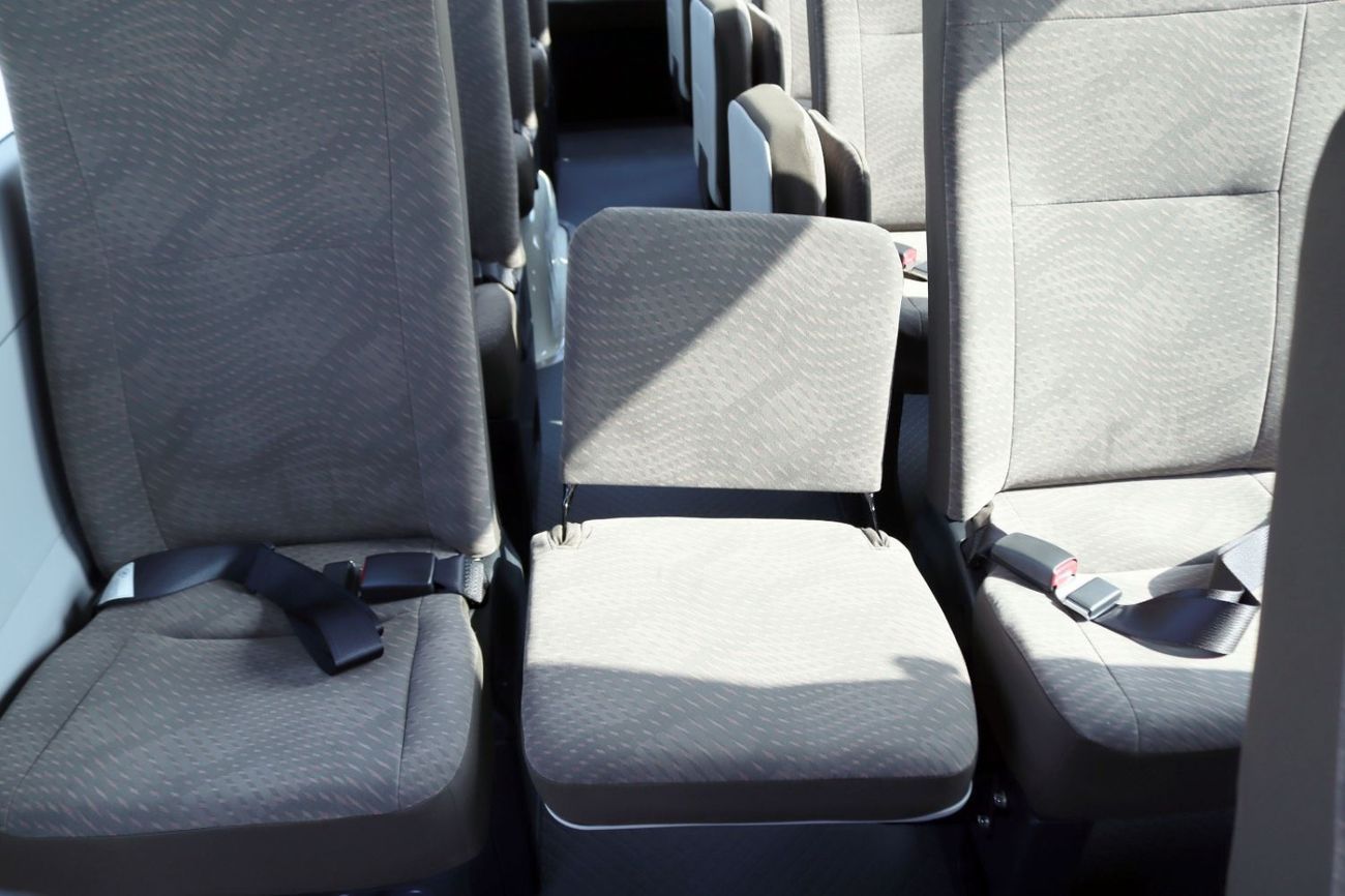 Toyota Coaster Toyota coaster 4.2L,30 seaters ,manual gear,diesel engine LHD,European specs,2024 model brand new