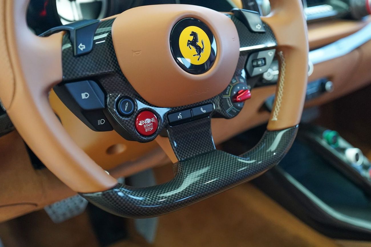 فيراري 812  سوبرفاست