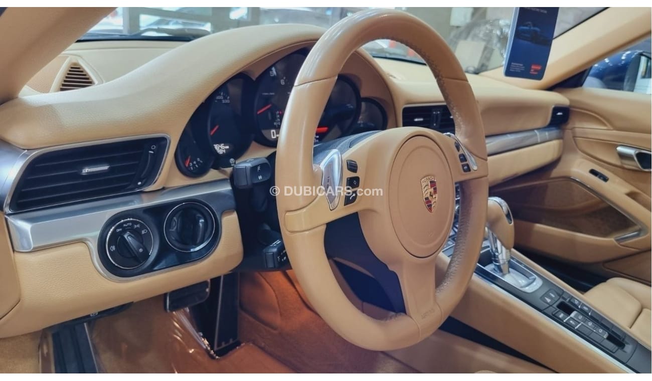 Porsche 911 PORSCHE CARRERA 2013 GCC WITH 68K KM FULL PORSCHE SERVICE HISTORY IN GOOD CONDITION FOR 220K AED
