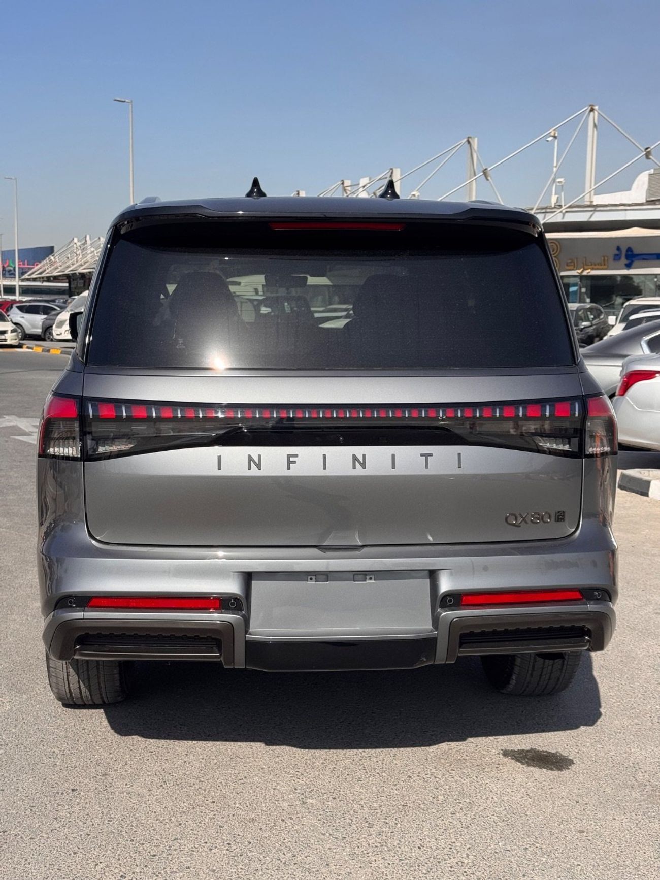 إنفينيتي QX80 Autograph Captain Chairs 3.5L