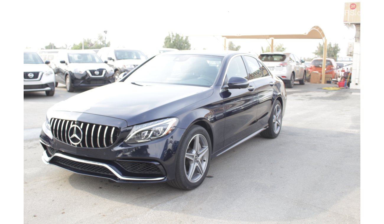 مرسيدس بنز C 300 MERCEDES BENZ C300 AMG 2018  4900KM 137000 THIS PRICE FOR EXPORT ONLY