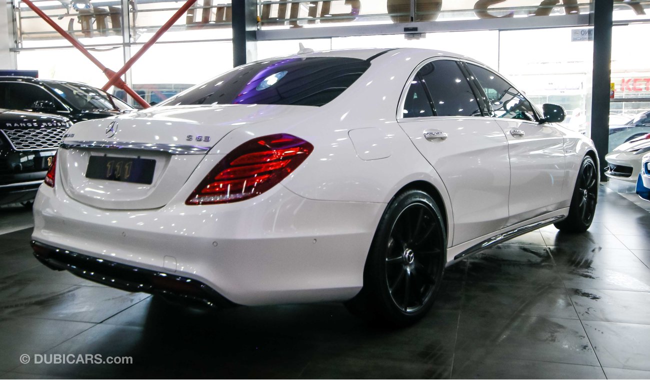 Mercedes-Benz S 63 AMG