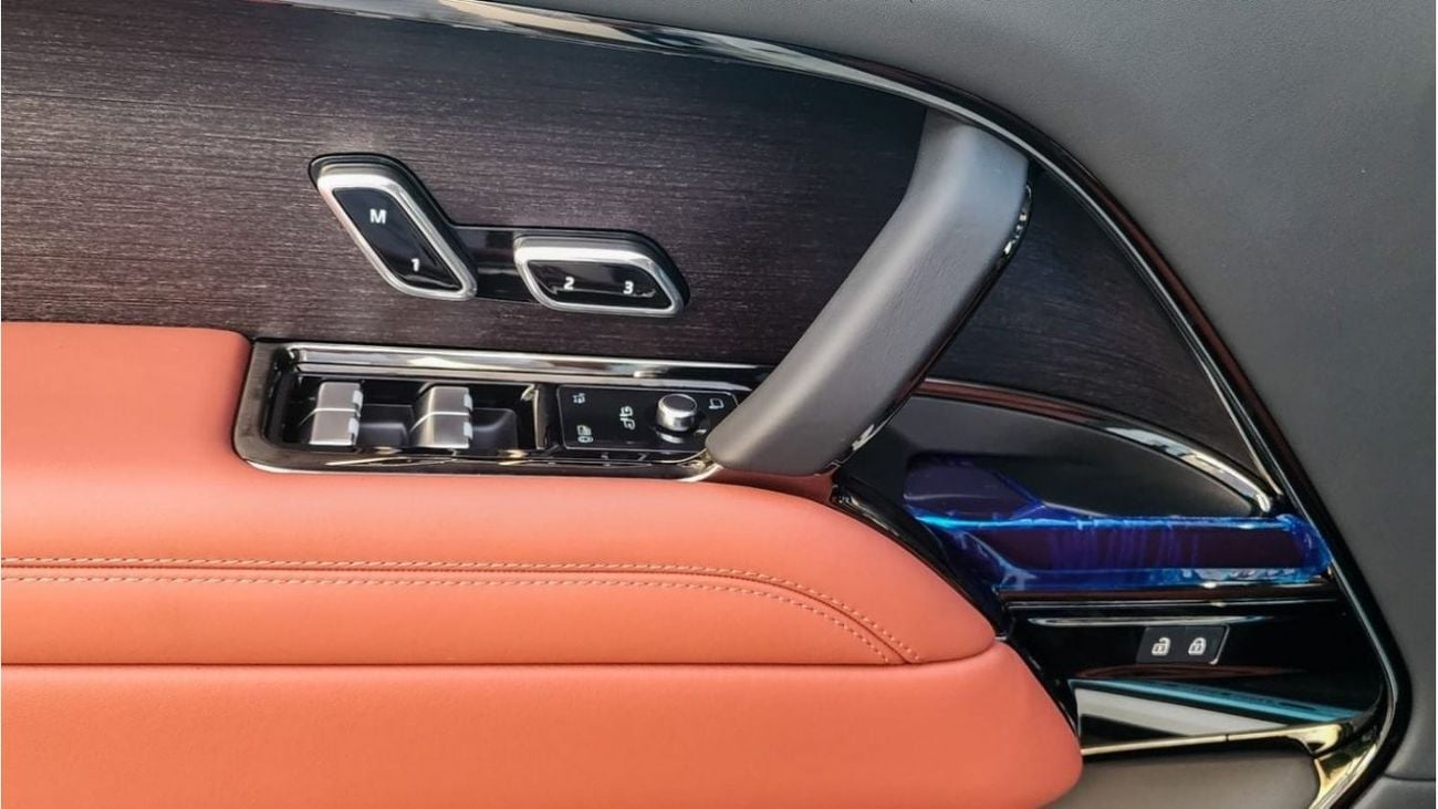 لاند روفر رينج روفر BRAND NEW - RANGE ROVER - SV - 2023 MODEL - GCC SPECS - UNDER WARRANTY AND SERVICE CONTRACT FROM AGE