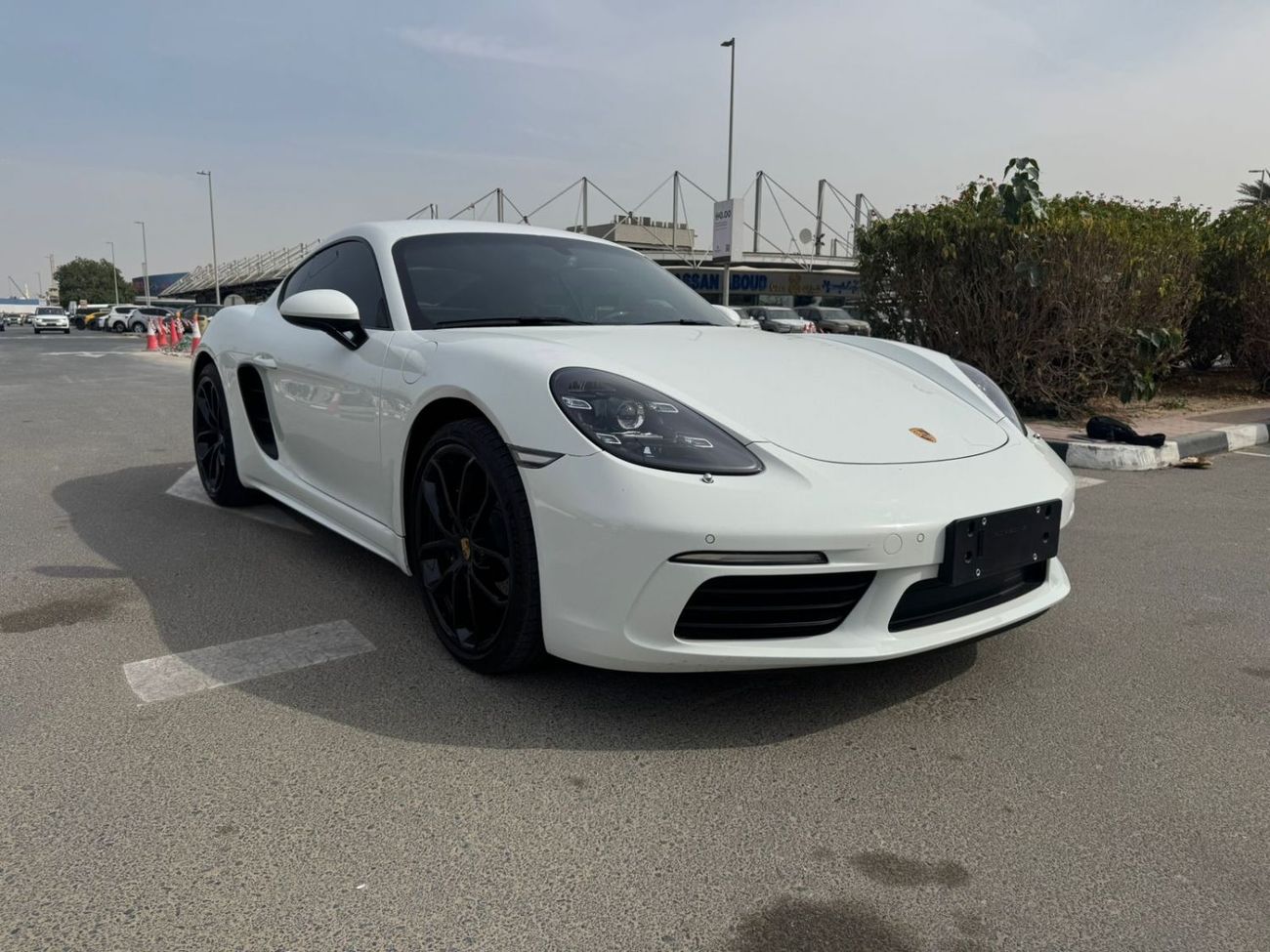 بورش كايمان 718 Std 2.0L A/T