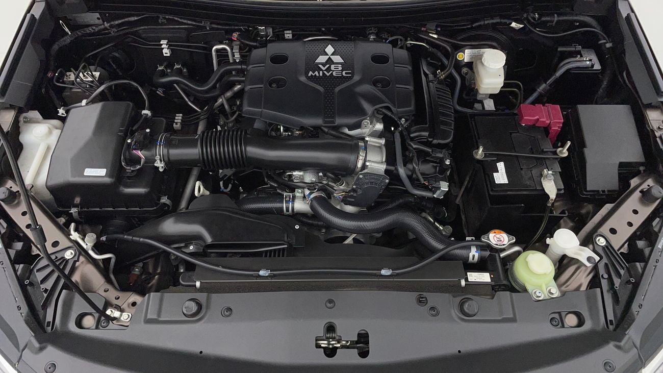 Mitsubishi Montero PREMIUM 3 | Zero Down Payment | Free Home Test Drive