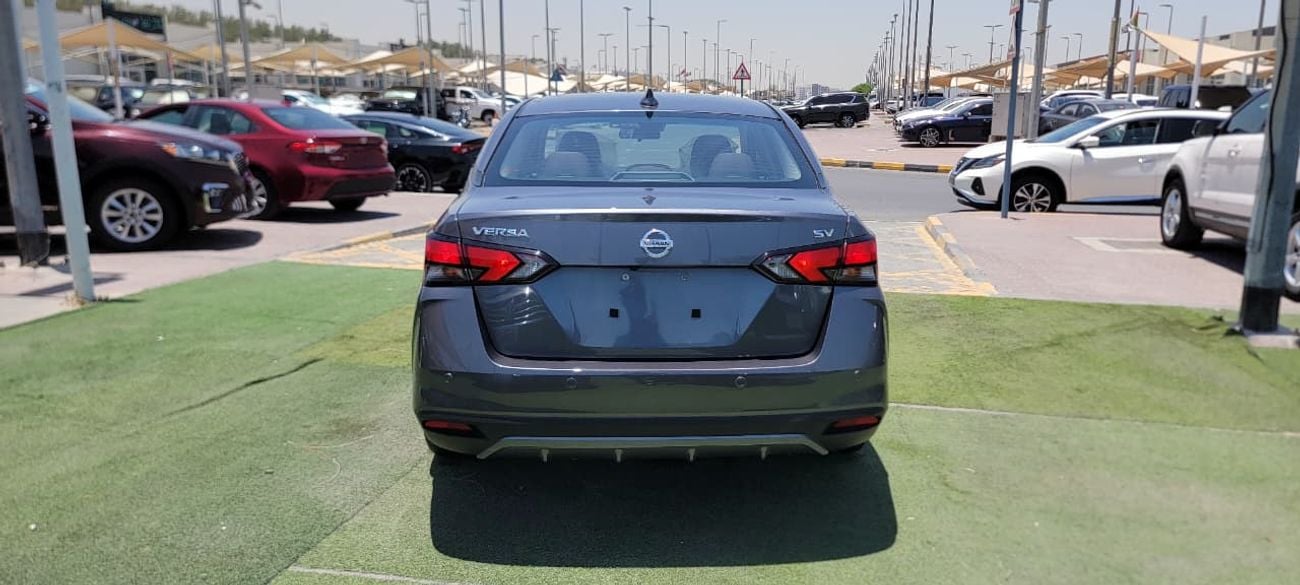 Nissan Versa SV (NON GCC)