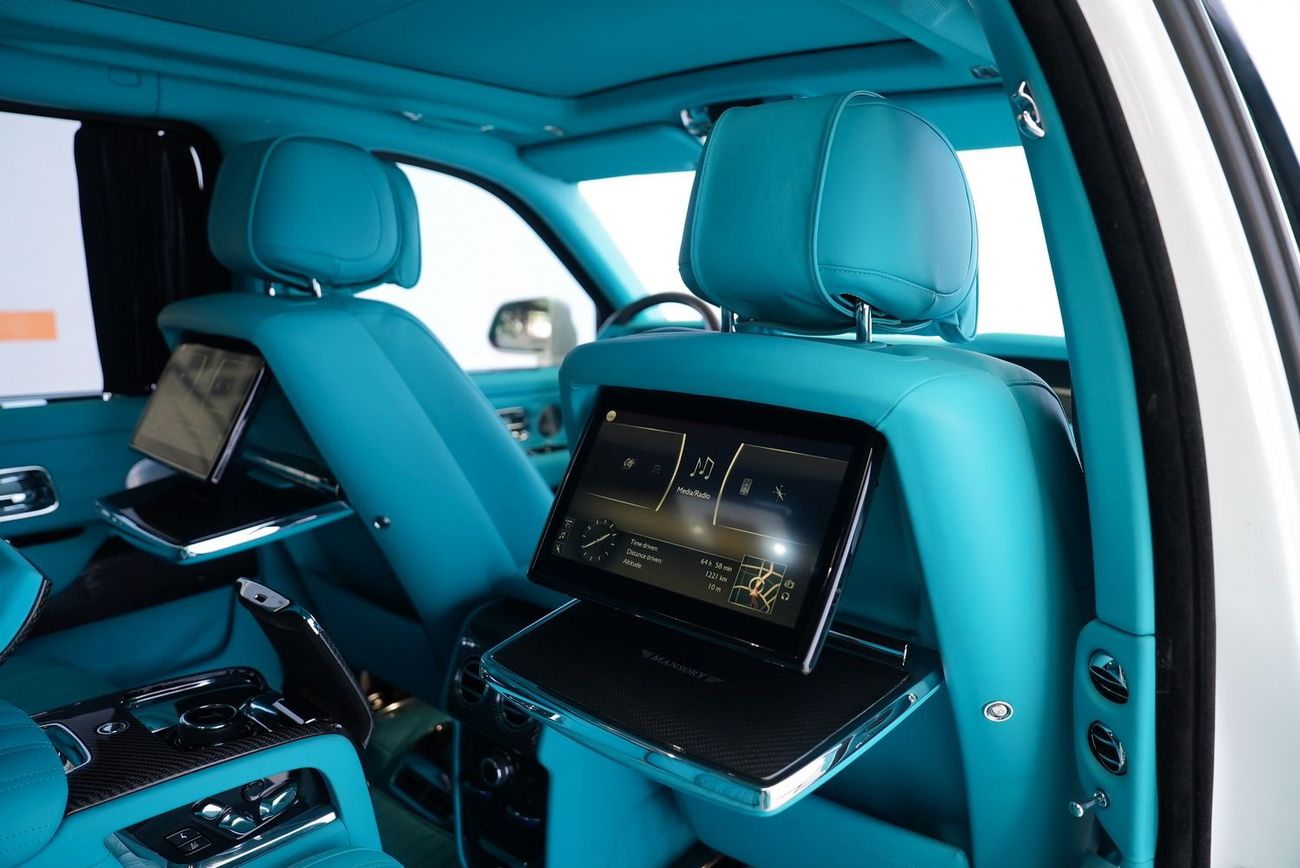 Rolls-Royce Cullinan Rolls Royce Cullinan Mansory