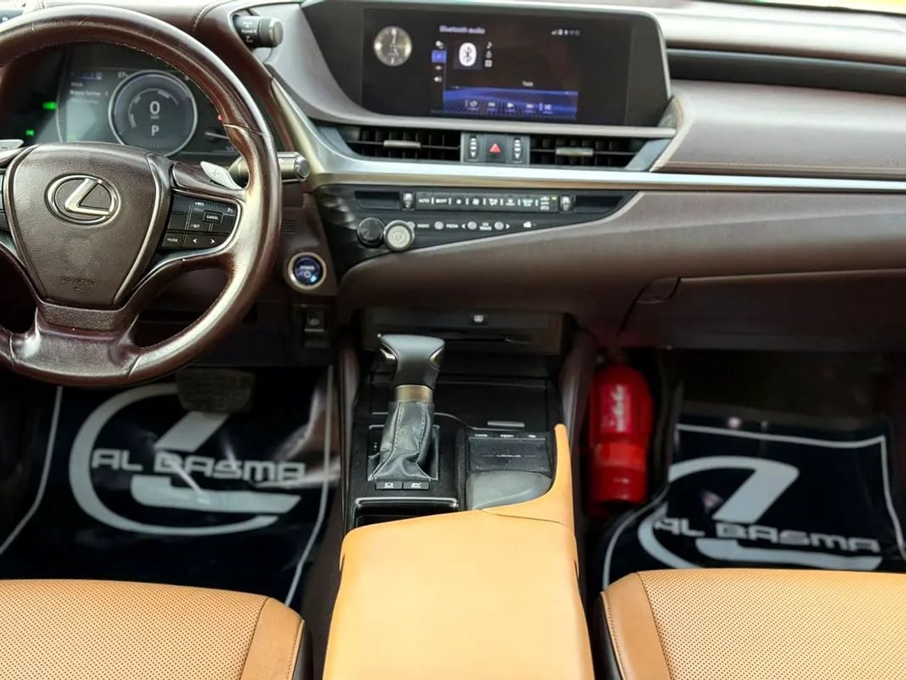 لكزس ES300h /Month | ES300h | Warranty | GCC Specs