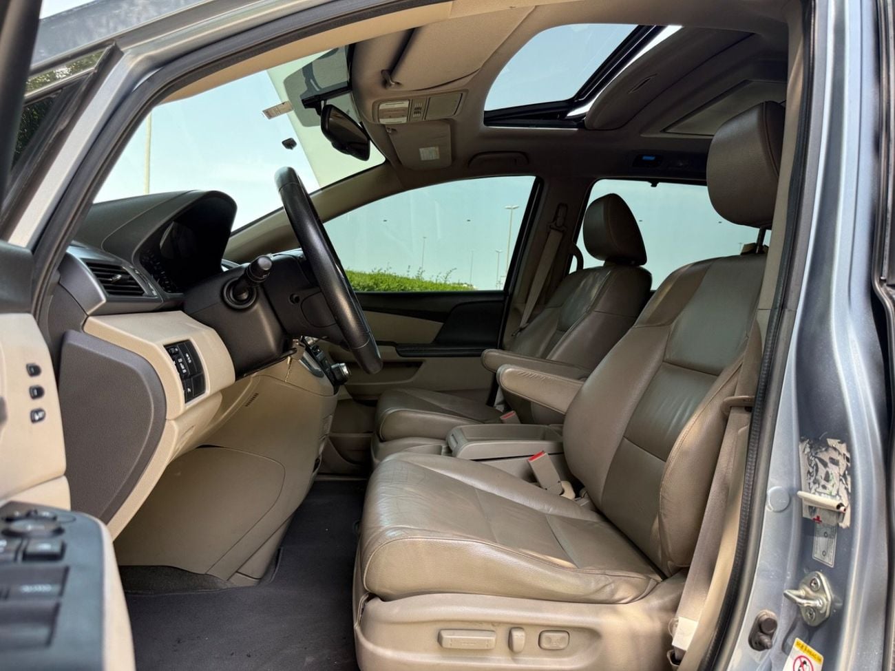 هوندا أوديسي Touring 3.5L (250 HP)