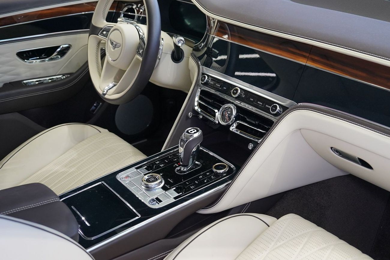 Bentley Flying Spur 6.0T W12