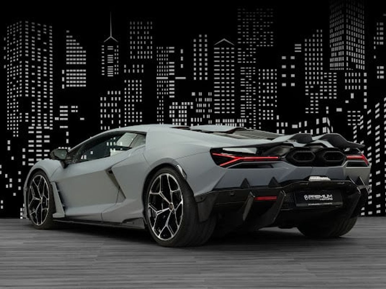 لامبورغيني ريفويلتو 6.5L V12 Hybrid