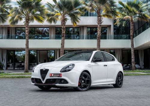 ألفا روميو جوليتا Giulietta | 784 P.M | 0% Downpayment | Veloce | Alfa Romeo Service History!