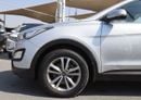 Hyundai Santa Fe GL 2.4L AWD Hyundai Santa Fe 2016, GCC car, in excellent condition, 7 seats, 2.4L, panoramic roof