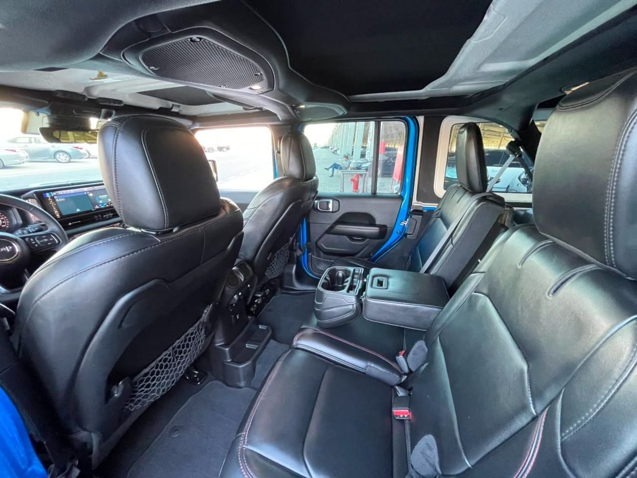 Jeep Wrangler Unlimited RUBICON X / 3.6L V6 / GCC / RADAR / ARB PUMP /RADAR / LINE ASSIST / LOW MILEAGE / NEW BIG SCREEN