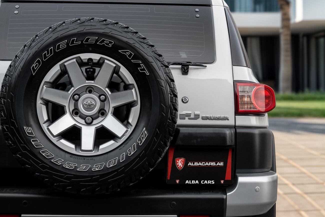 Toyota FJ Cruiser FJ Cruiser GXR | 2,840 P.M | 0% Downpayment | Warranty!
