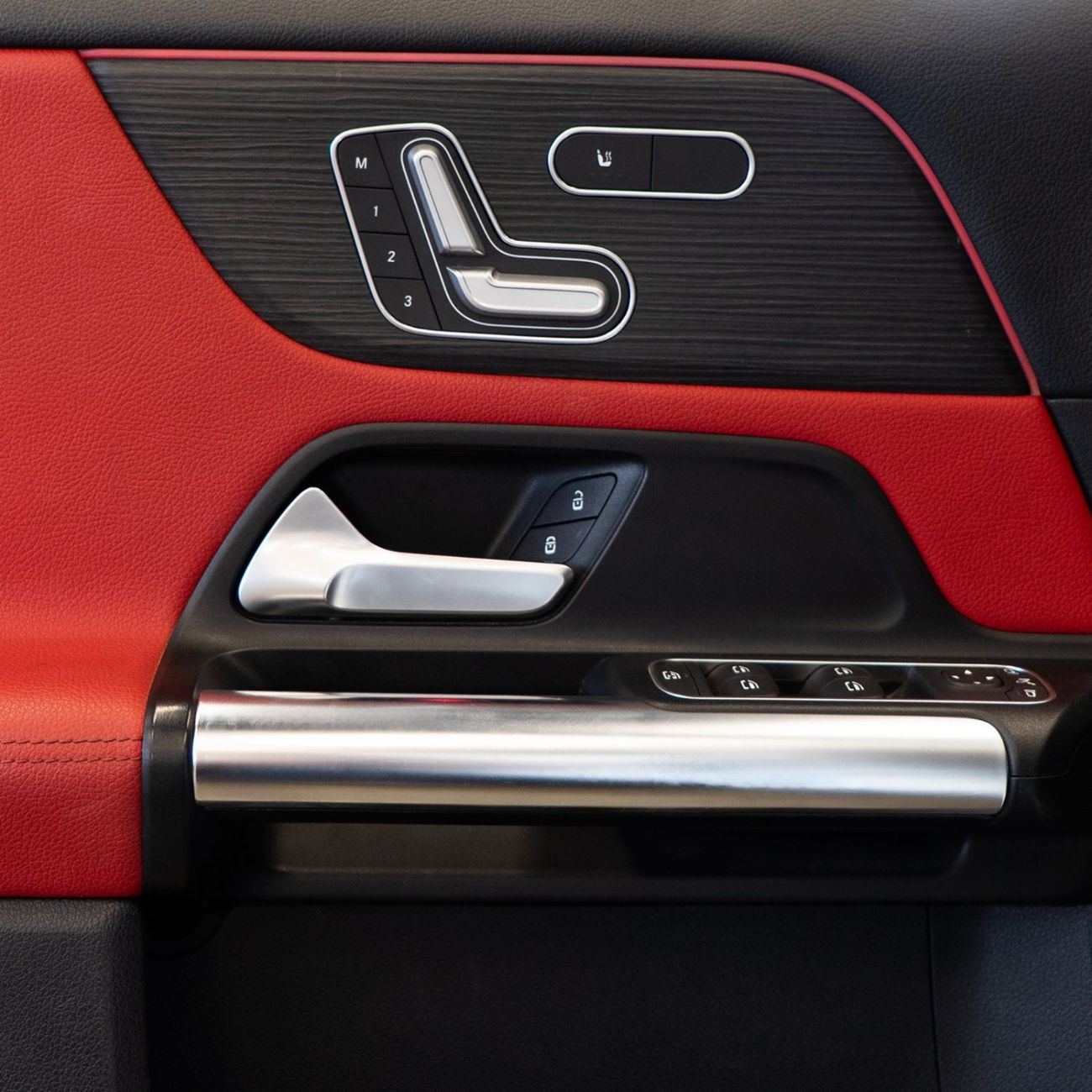 Mercedes-Benz GLA 200 AED 2,299 pm • 0% Downpayment • Mercedes GLA 200 • 1 Year Warranty