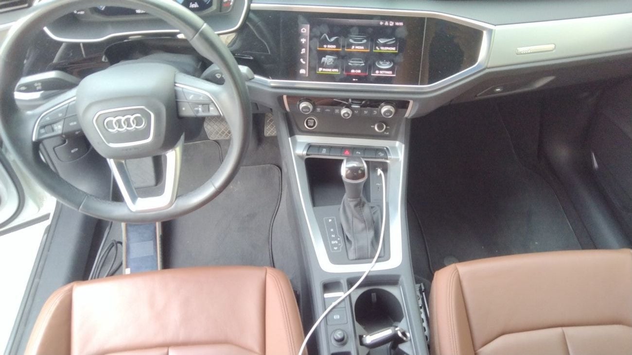 Audi Q3 35 TFSI ADVANCED 1.4 | Zero Down Payment | Home Test Drive