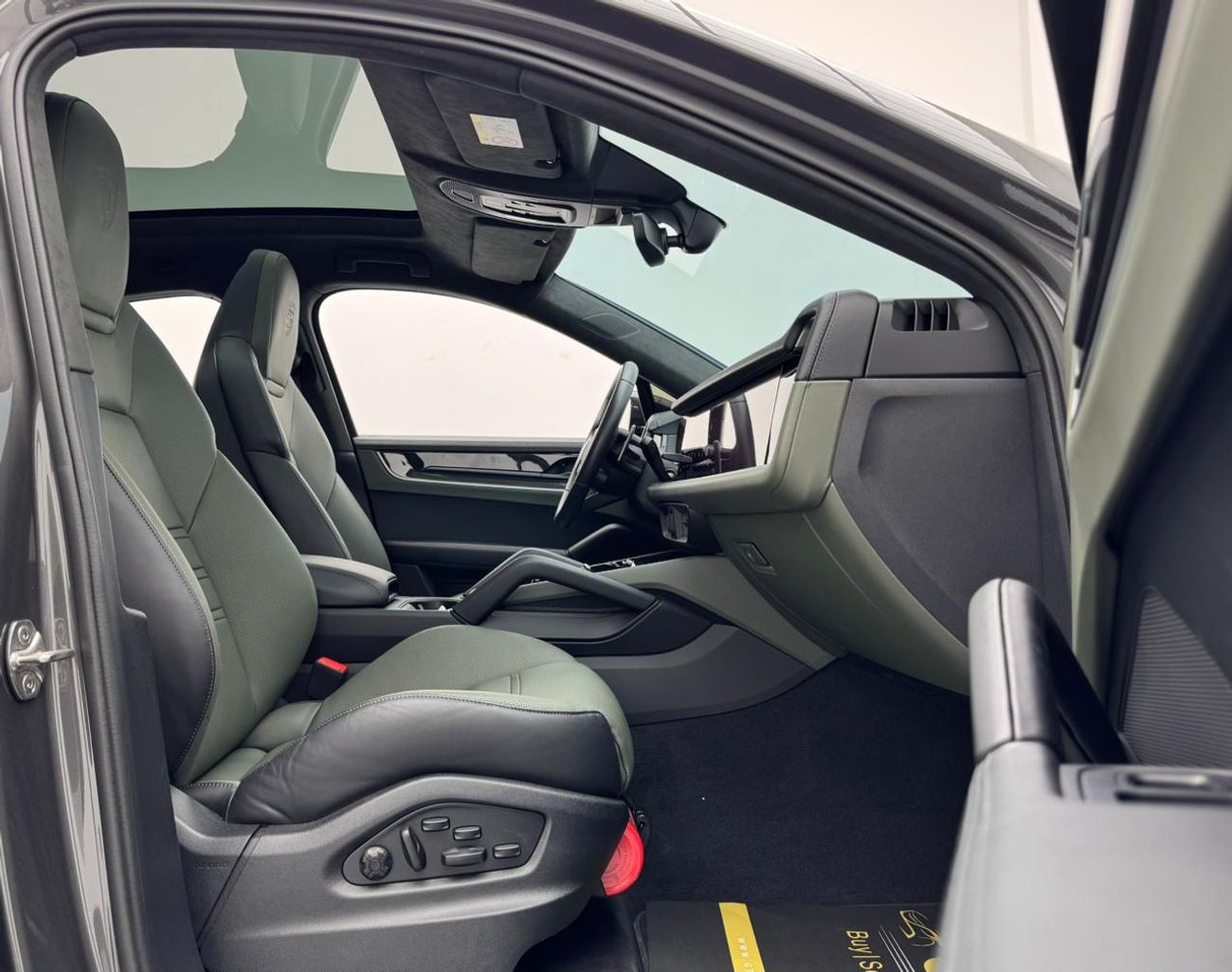 بورش كايان 2024 Porsche Cayenne S Coupe, 2026 Porsche Warranty, Porsche Service History, GCC