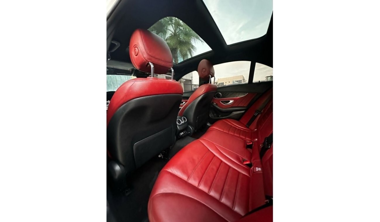 Mercedes-Benz C 200 Premium